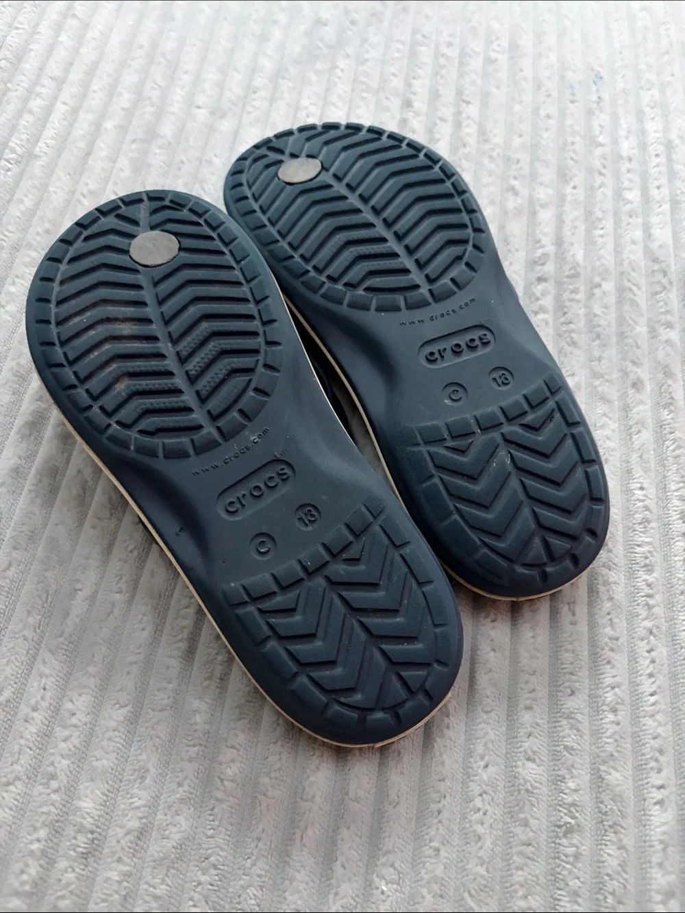 CROCS comfortable flip